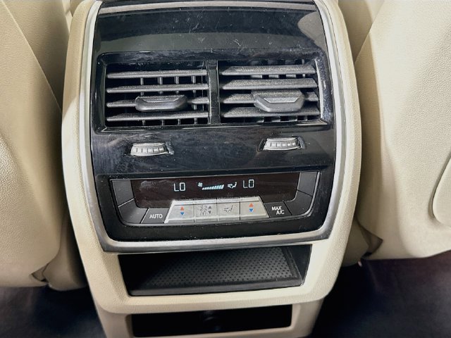 Used 2020 BMW X5 sDrive40i w/ M Sport Package RWD image 27