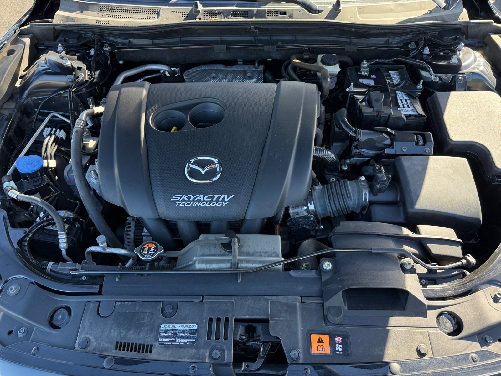 Used 2016 MAZDA MAZDA3 i Sport w/ Preferred Equipment Package image 20