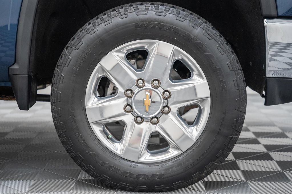Used 2021 Chevrolet Silverado 3500 LTZ w/ LTZ Premium Package AWD/4WD image 22