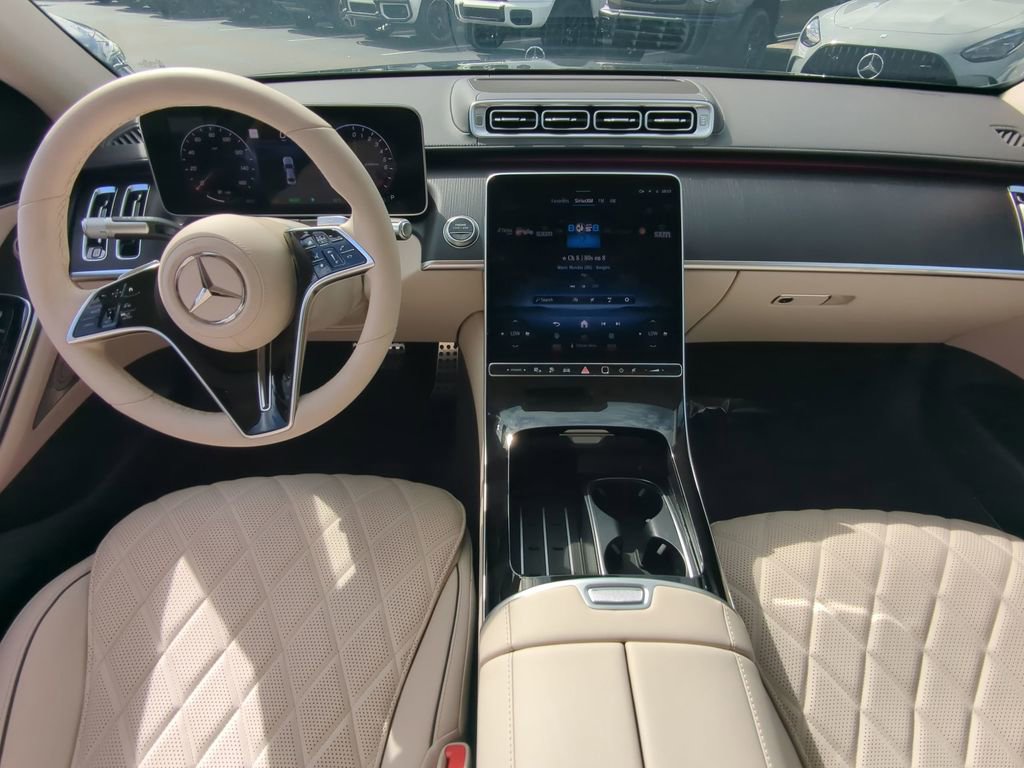 New 2025 Mercedes-Benz S 580e 4MATIC Sedan image 2