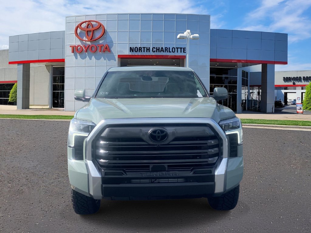 New 2026 Toyota Tundra Limited AWD/4WD image 3