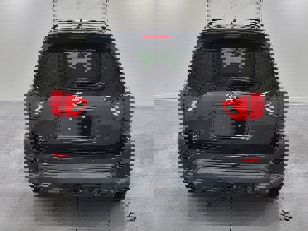 Used 2020 Nissan Pathfinder SV w/ Rock Creek Edition image 4