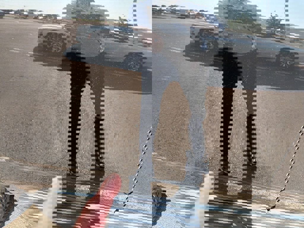 Used 2022 Cadillac Escalade Sport Platinum w/ LPO, ONYX Package AWD/4WD image 11