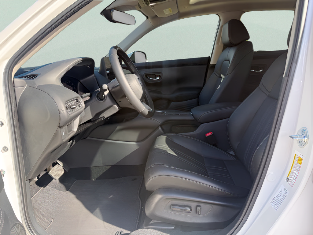 Used 2026 Honda HR-V EX-L image 9