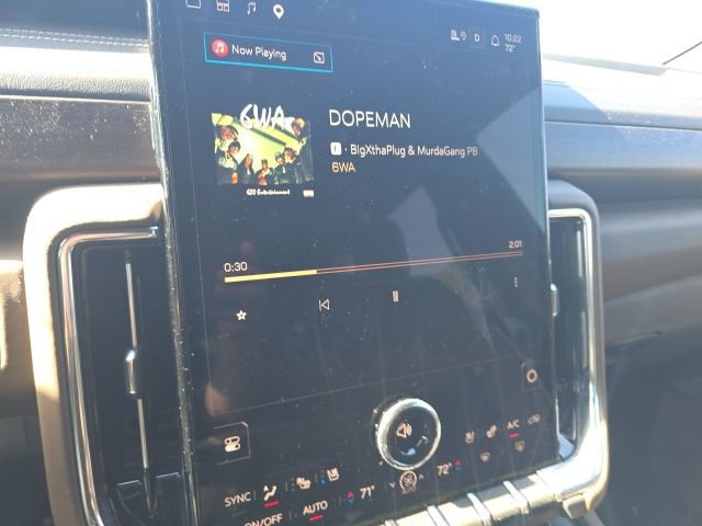 Used 2025 GMC Yukon Denali Ultimate image 17