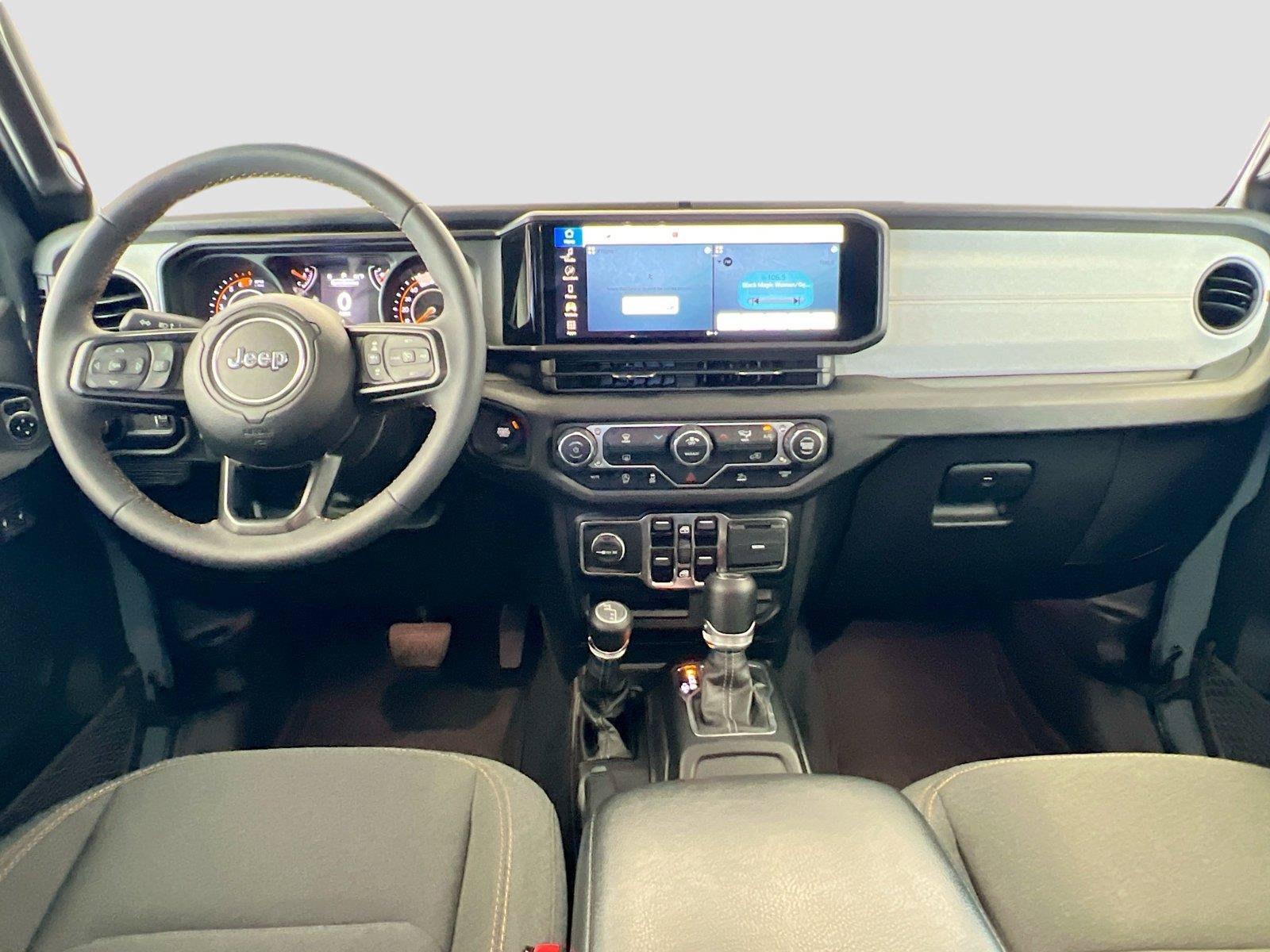 Used 2024 Jeep Wrangler Unlimited Sport AWD/4WD image 29