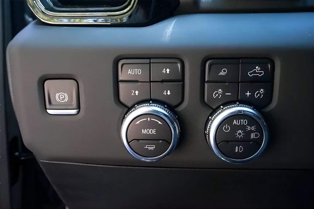 Used 2025 GMC Sierra 1500 Denali Ultimate AWD/4WD image 26