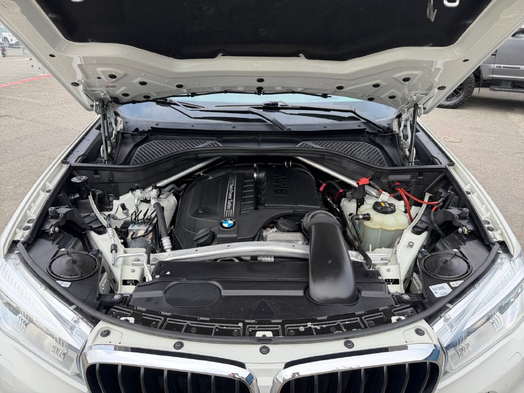 Used 2016 BMW X6 xDrive35i AWD/4WD image 30