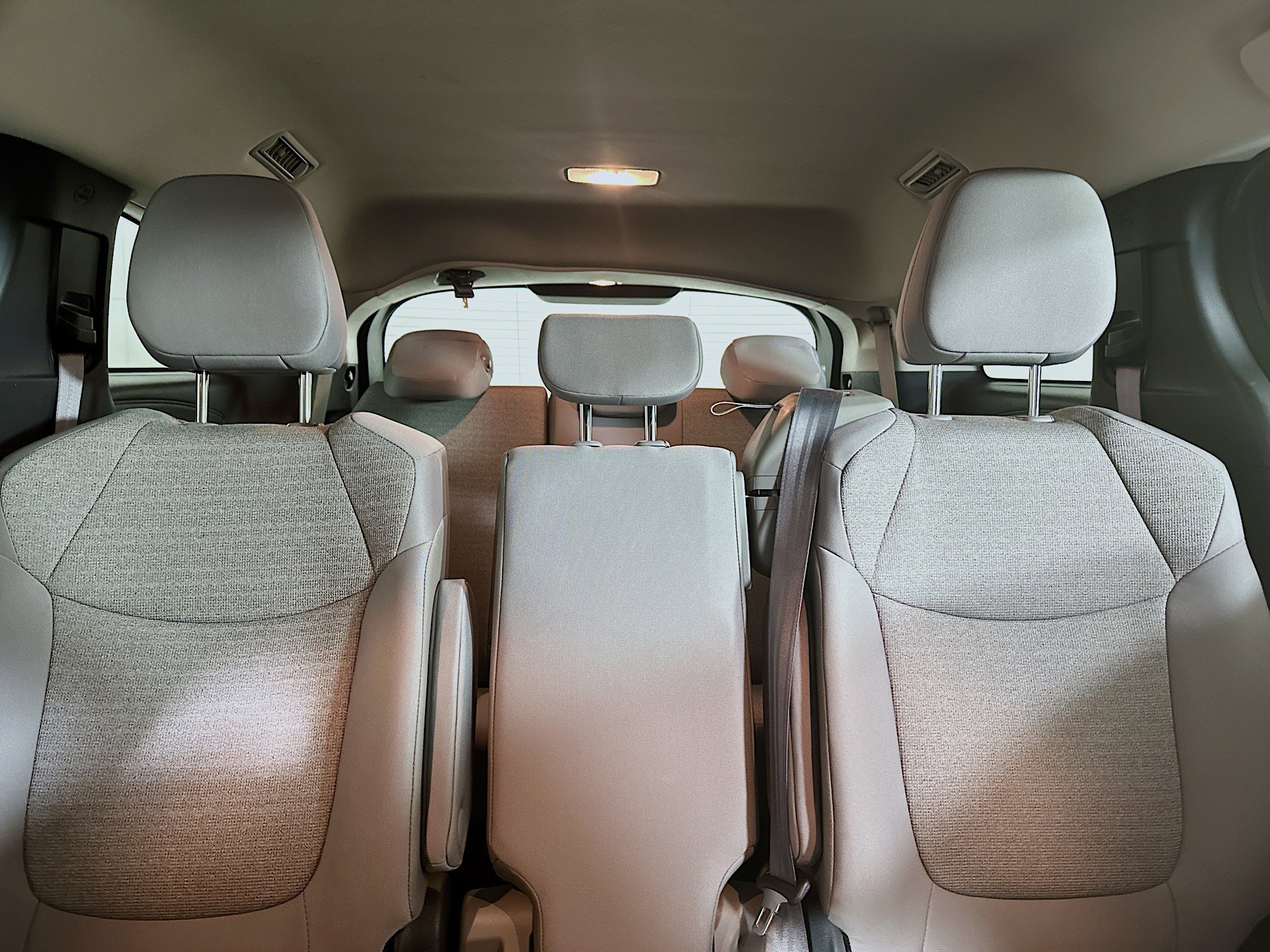 Used 2025 Toyota Sienna LE w/ LE Plus Package AWD/4WD image 30