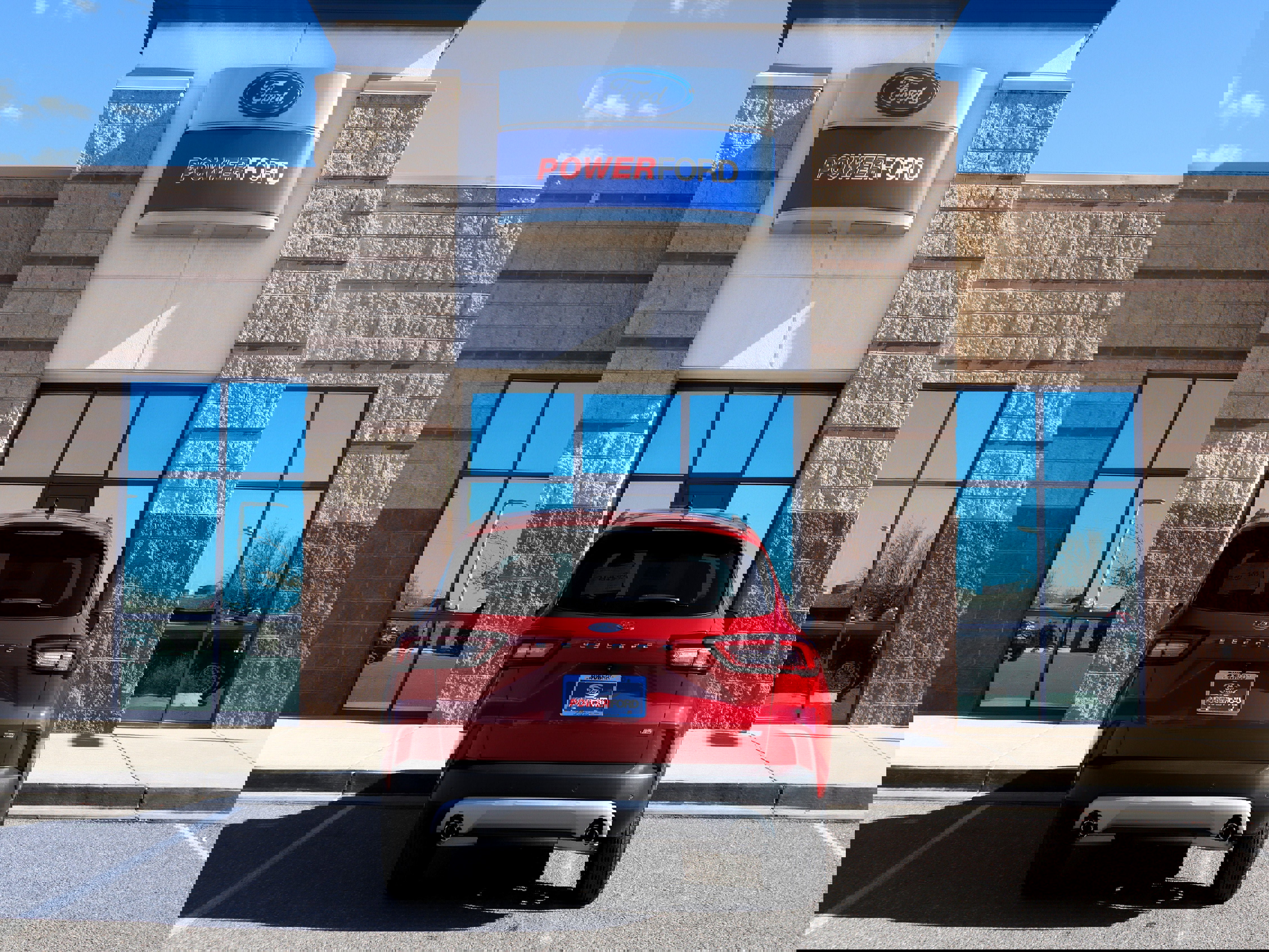 New 2026 Ford Escape SE image 7