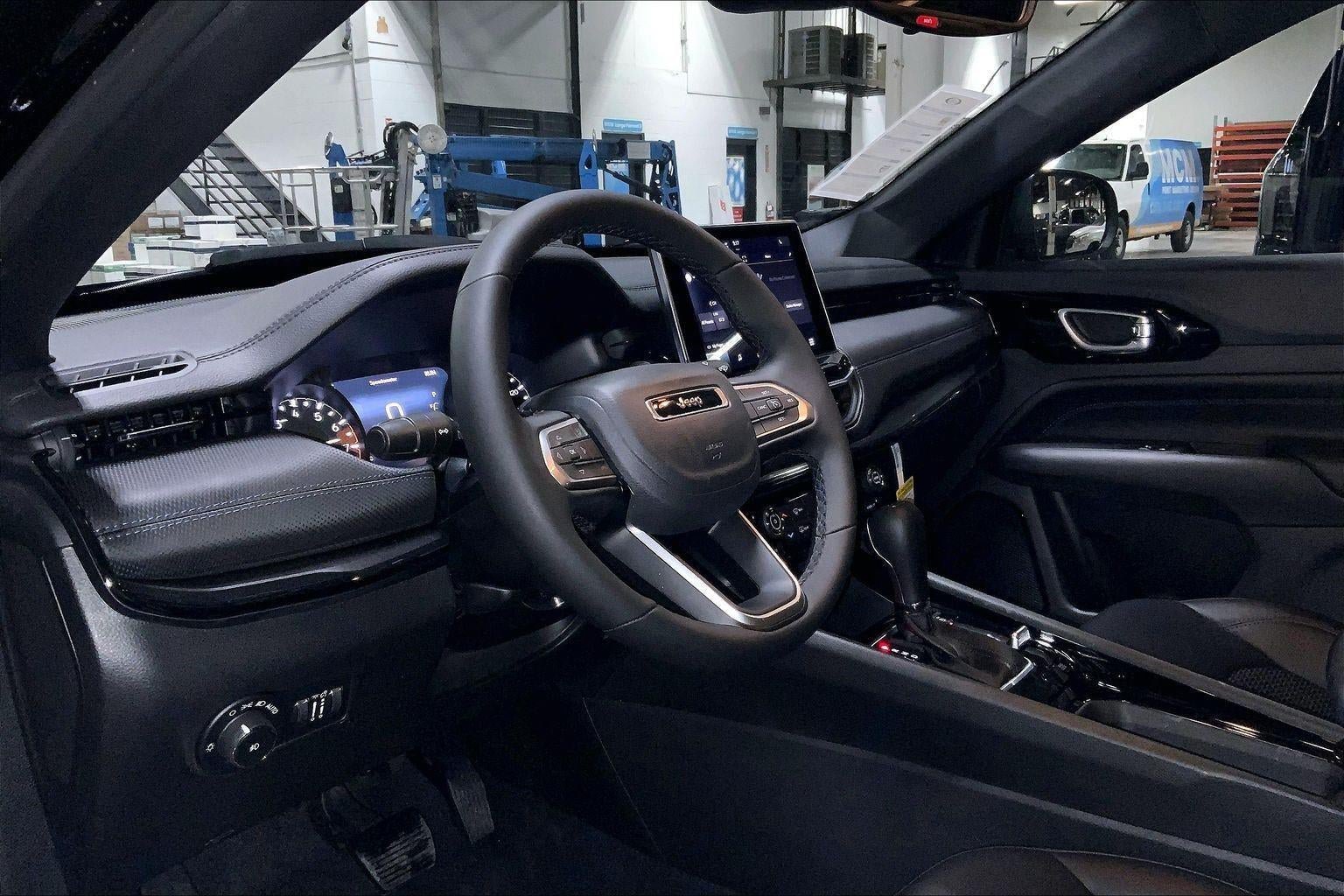 New 2026 Jeep Compass Latitude AWD/4WD image 7