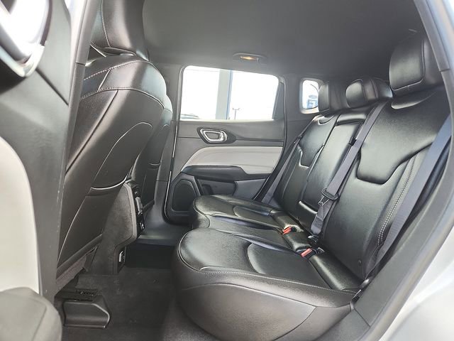 Used 2025 Jeep Compass Limited AWD/4WD image 6
