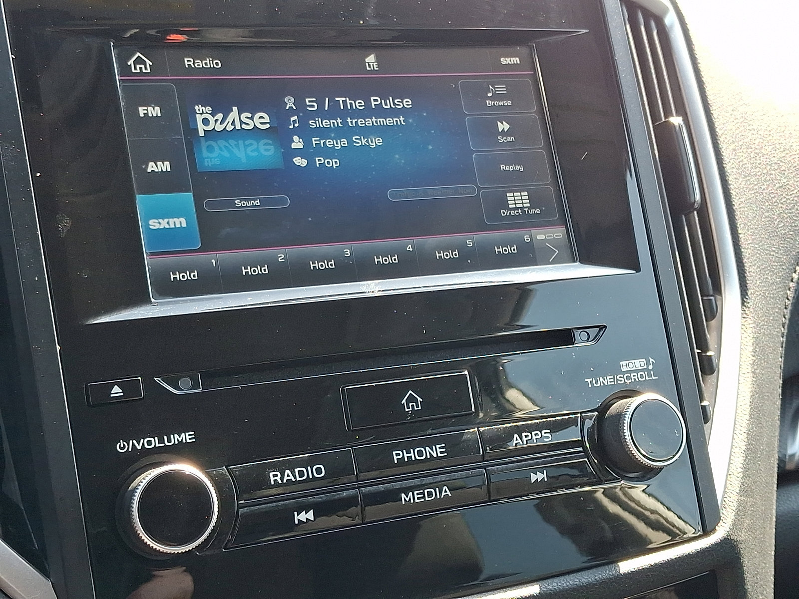 Used 2019 Subaru Forester Premium image 17