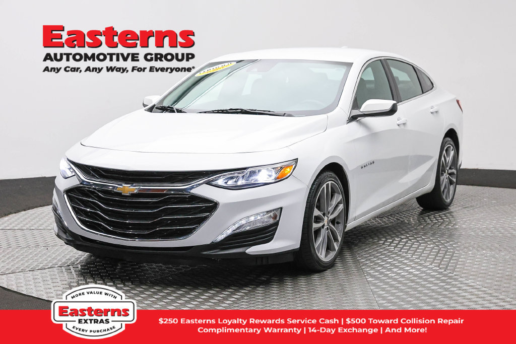 Used 2024 Chevrolet Malibu LT FWD image 1