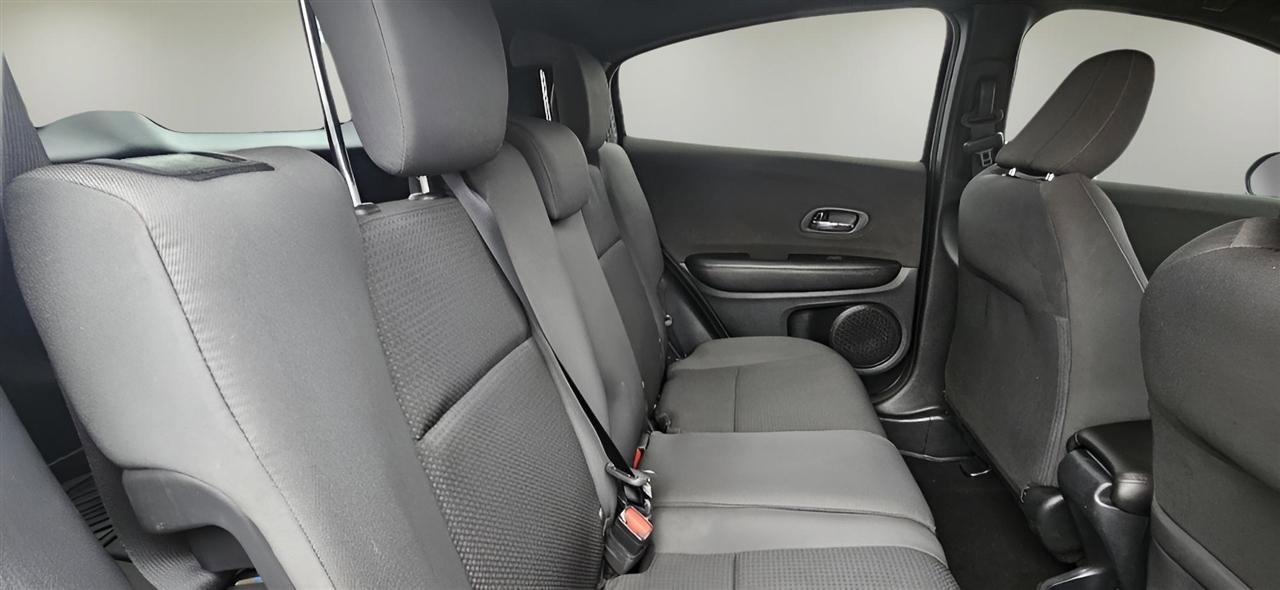 Used 2019 Honda HR-V Sport image 19