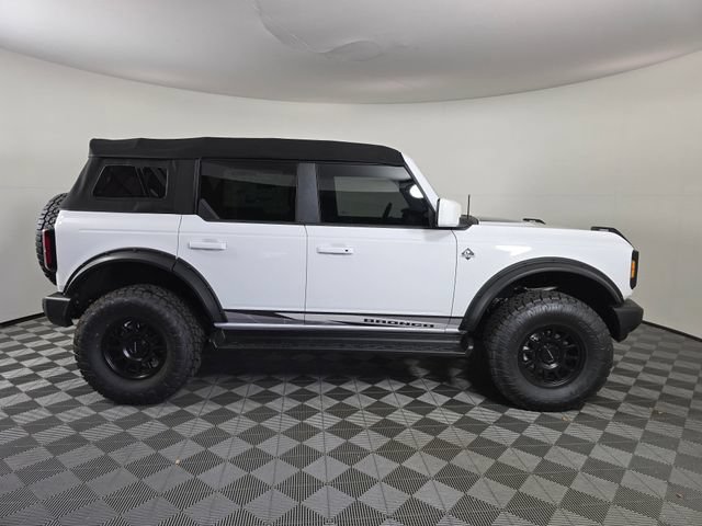 New 2025 Ford Bronco Outer Banks AWD/4WD image 8