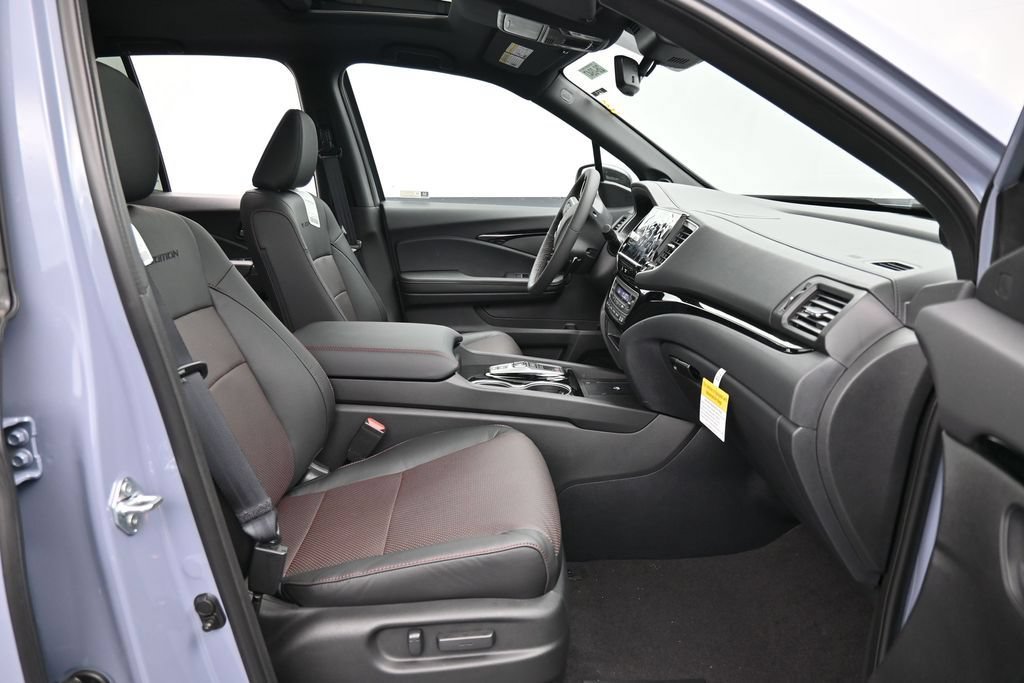 New 2026 Honda Ridgeline Black Edition image 42