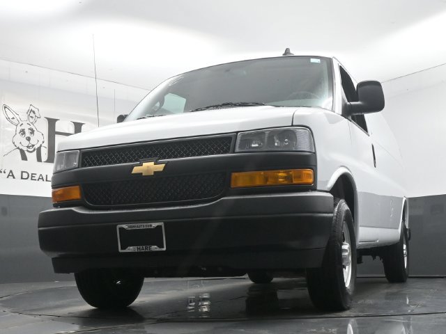 New 2027 Chevrolet Express 2500 w/ Driver Convenience Package RWD image 4