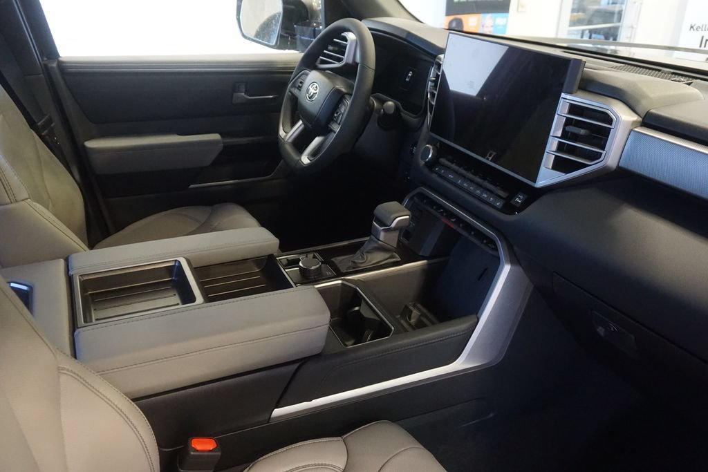 New 2026 Toyota Tundra Limited AWD/4WD image 26