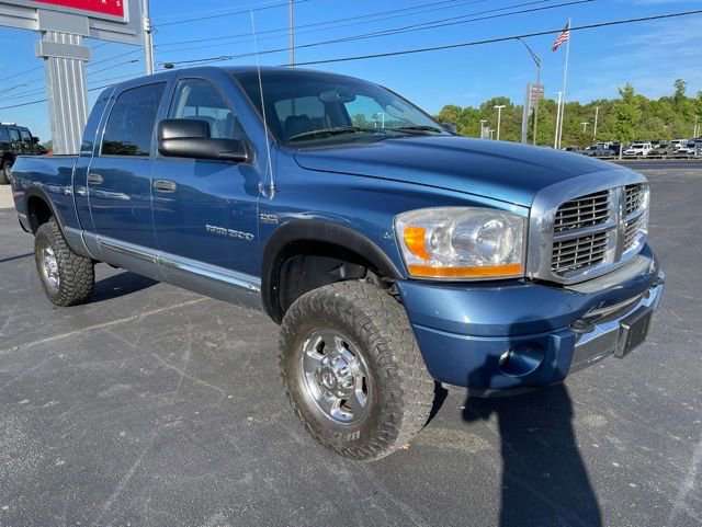 Used 2006 Dodge Ram 1500 Truck Laramie w/ Trailer Tow Group AWD/4WD image 2