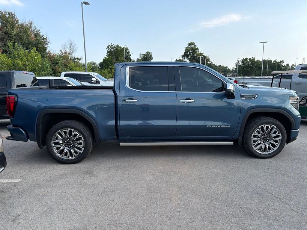 Used 2025 GMC Sierra 1500 Denali Ultimate AWD/4WD image 4