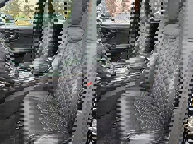 Used 2023 Audi SQ8 Prestige image 15