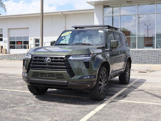 Used 2024 Lexus GX 550 w/ Accessory Package (2T) AWD/4WD image 4