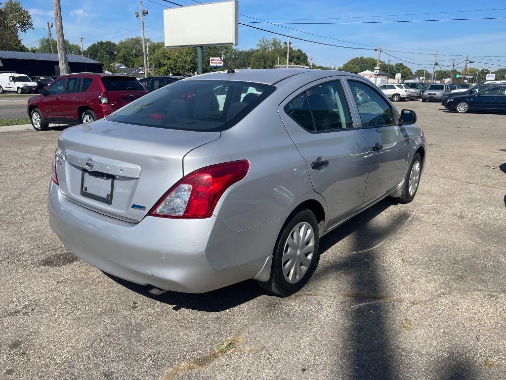 Used 2014 Nissan Versa S image 4