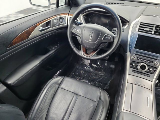 Used 2020 Lincoln MKZ Reserve w/ Elements Package image 15