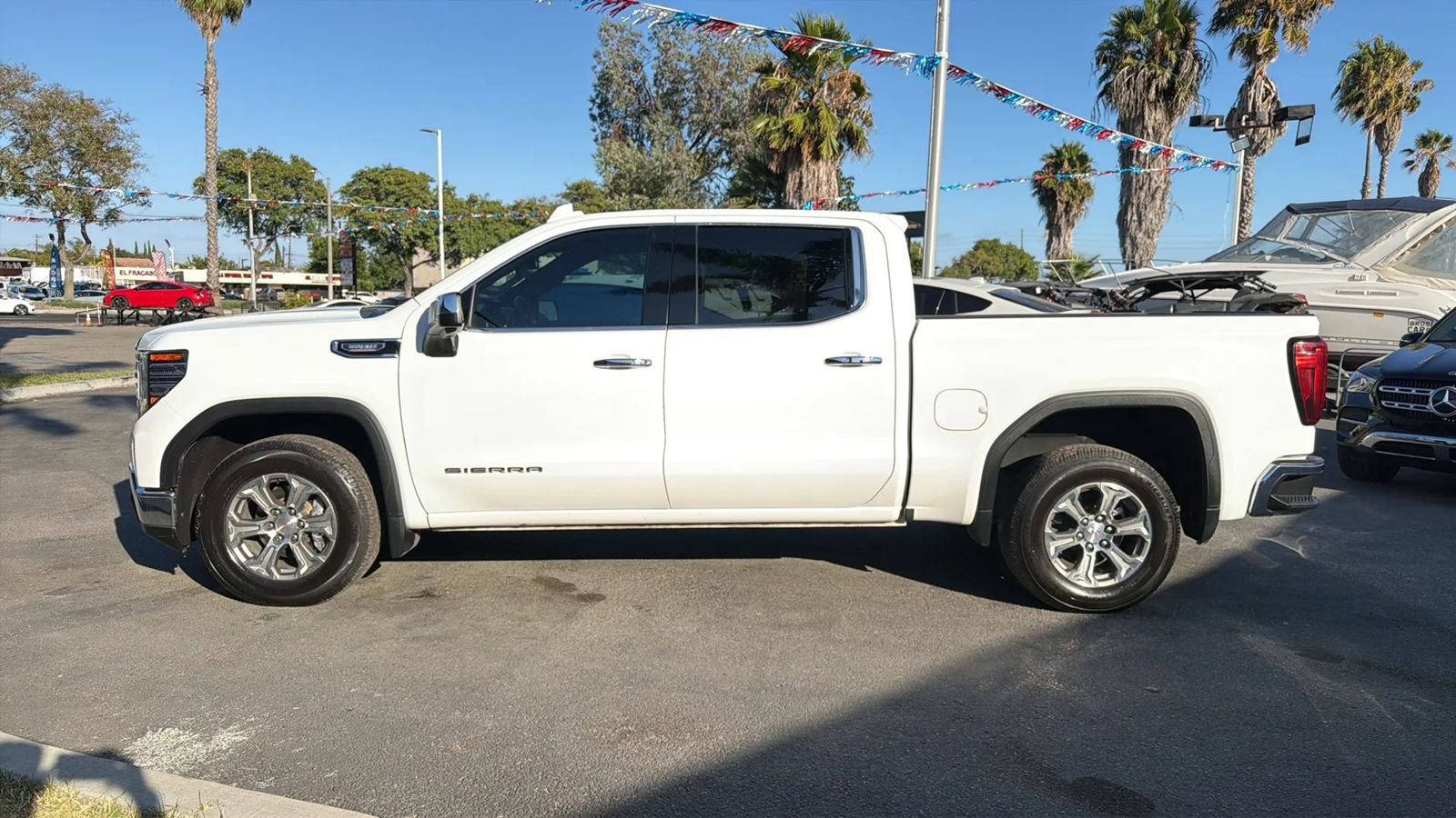 Used 2023 GMC Sierra 1500 SLT RWD image 5