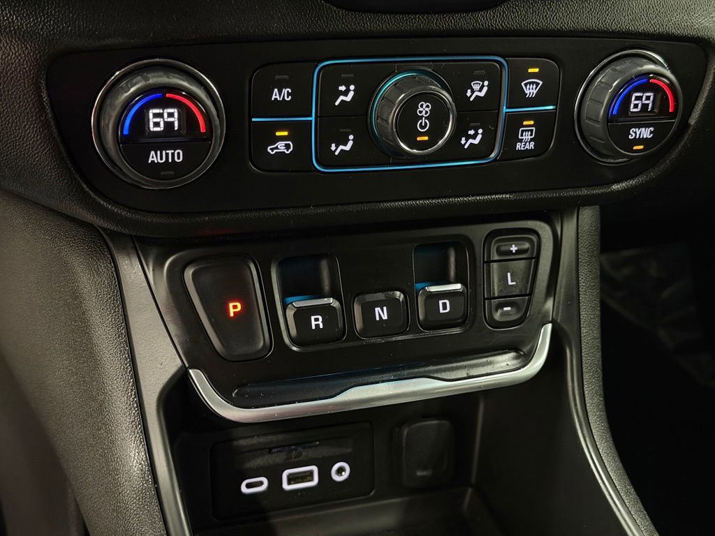 Certified 2020 GMC Terrain SLT image 25