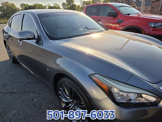 Used 2018 INFINITI Q70 L 3.7 RWD image 9