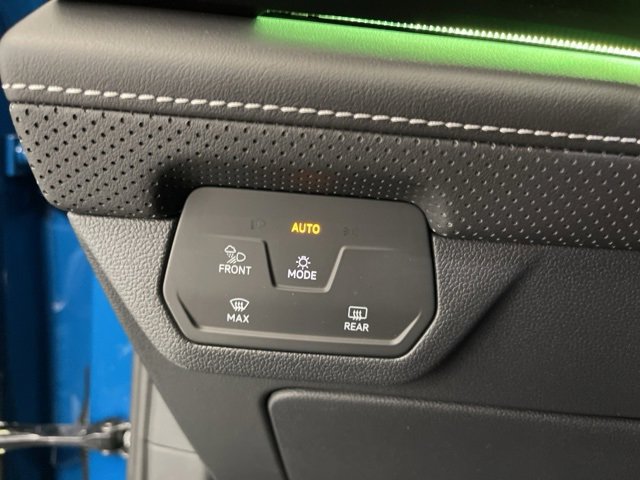 New 2025 Volkswagen Atlas Cross Sport SEL Premium R-Line image 14