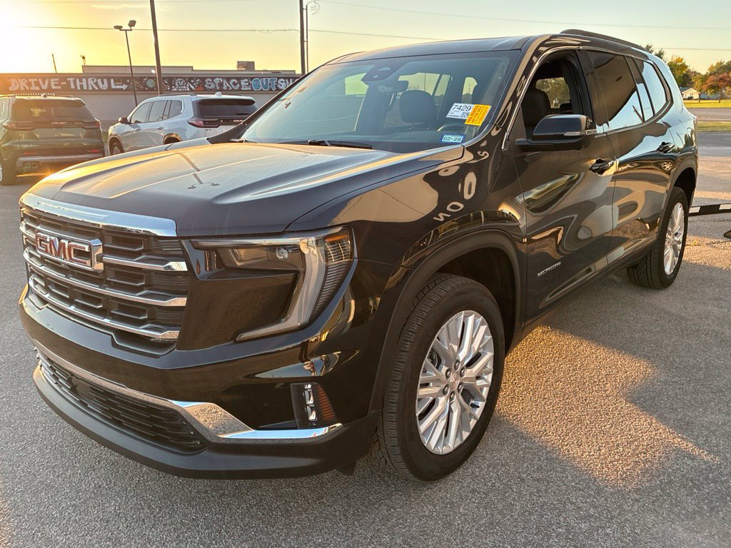 Used 2026 GMC Acadia Elevation w/ Elevation Premium Package FWD image 6
