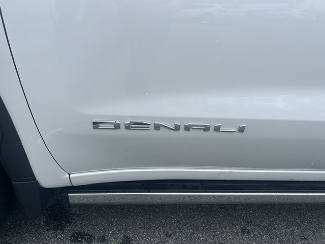 Used 2024 GMC Sierra 1500 Denali Ultimate AWD/4WD image 10