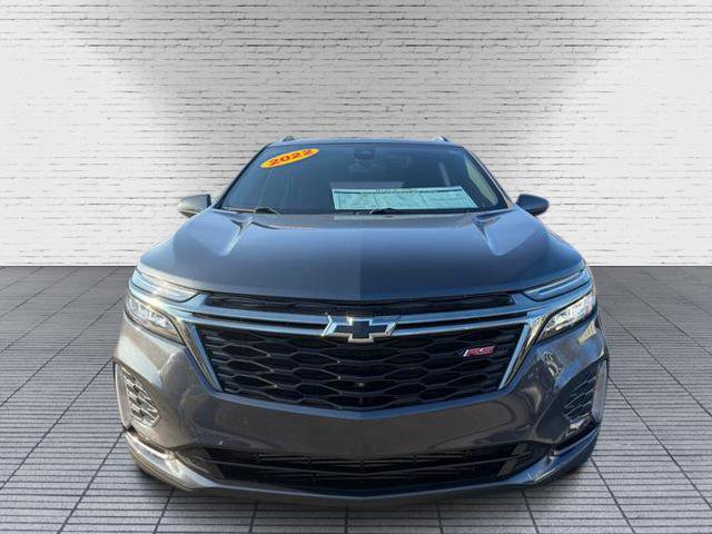 Used 2022 Chevrolet Equinox RS w/ RS Leather Package AWD/4WD image 3
