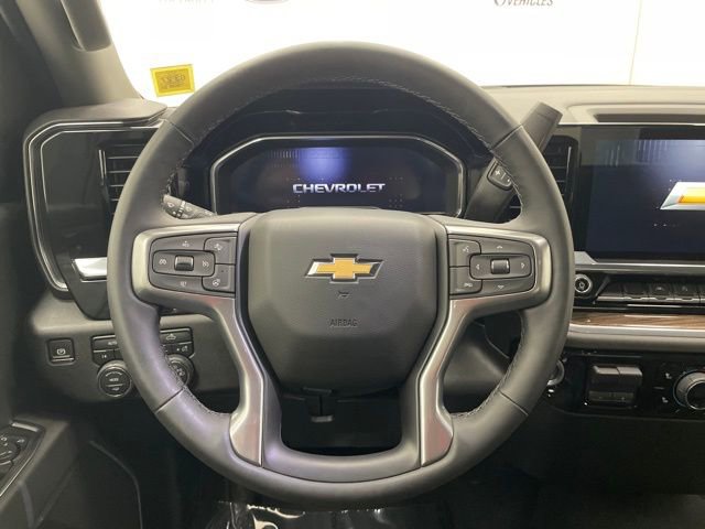Used 2025 Chevrolet Silverado 1500 LT image 13