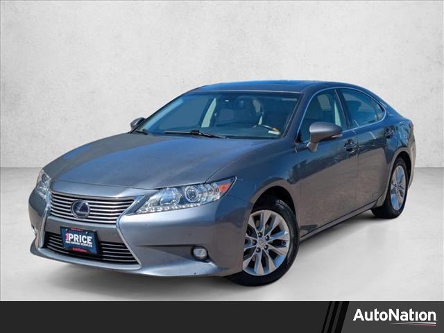 Used 2014 Lexus ES 300h w/ Luxury Package w/Bamboo Trim