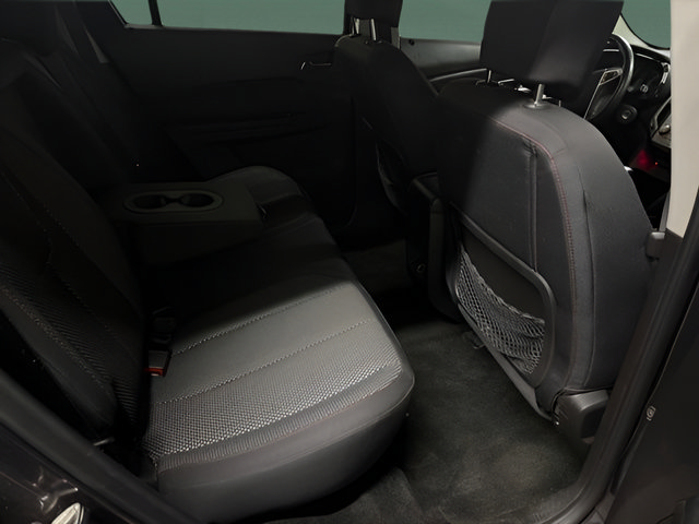 Used 2015 GMC Terrain SLE w/ Convenience Package AWD/4WD image 14