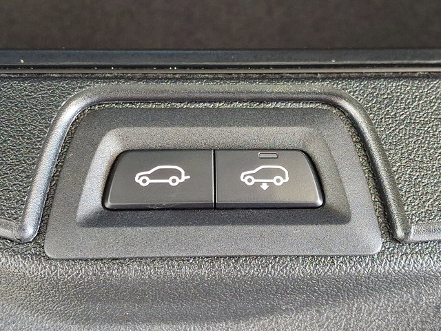 Certified 2025 BMW X5 xDrive50e image 33