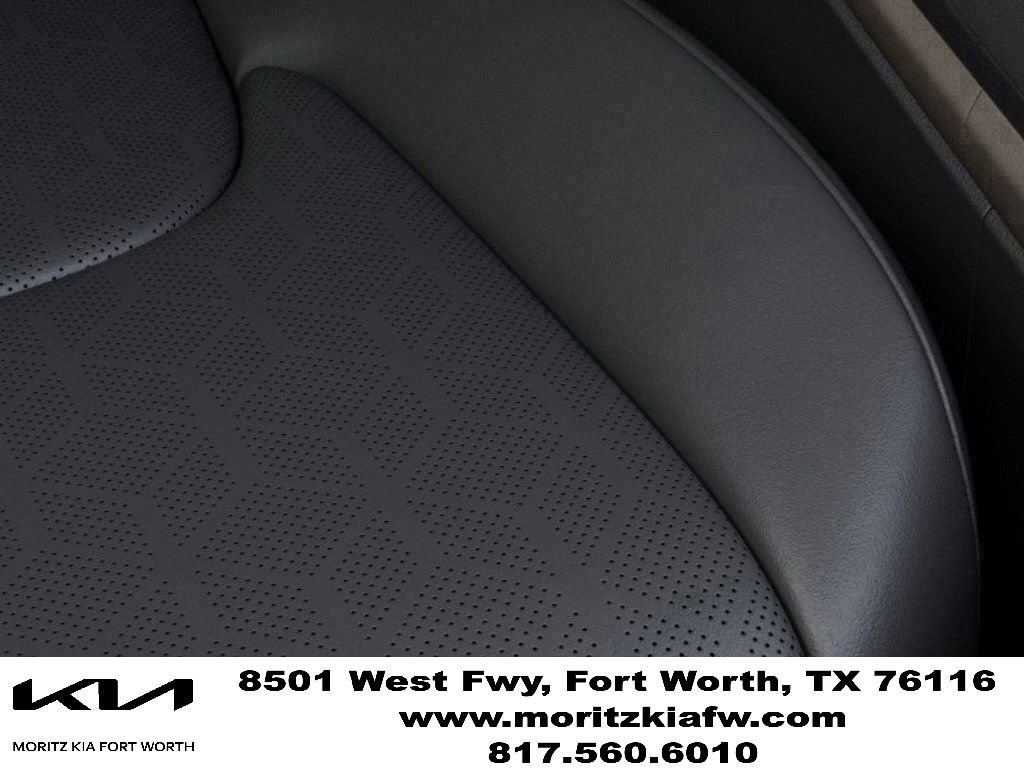 New 2026 Kia Carnival EX FWD image 46