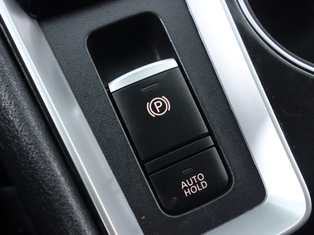 Used 2022 Nissan Altima 2.5 SV w/ SV Premium Package AWD/4WD image 26