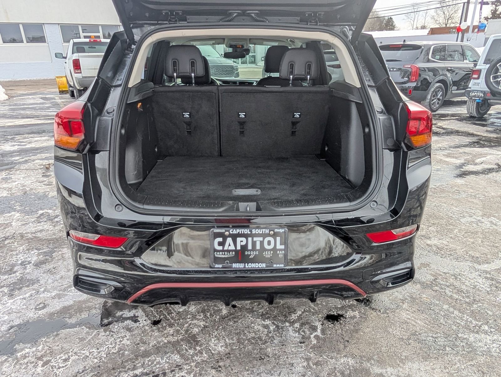 Used 2022 Buick Encore GX Select w/ Sport Touring Package image 22