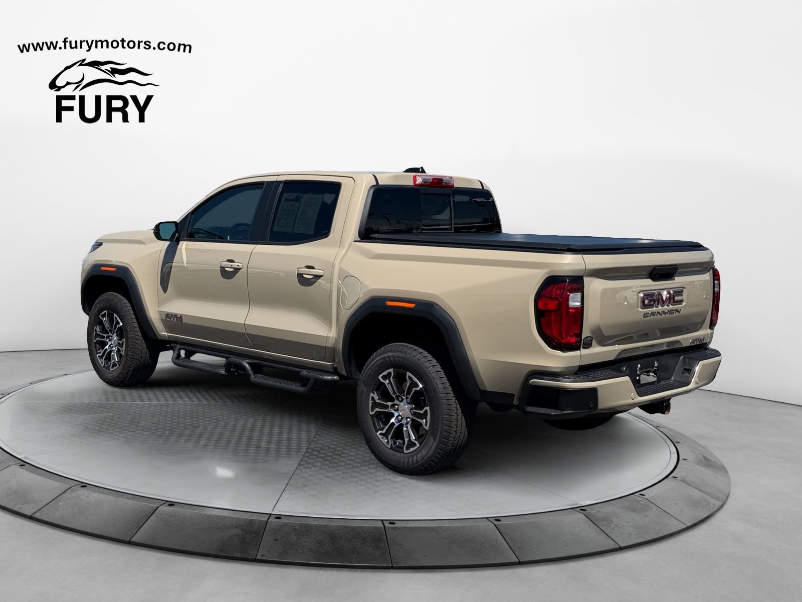 Used 2023 GMC Canyon AT4 w/ Canyon Safety Plus Package AWD/4WD image 5