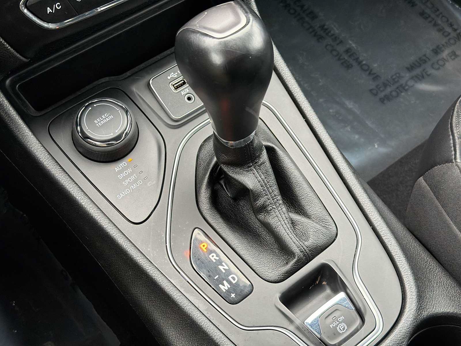 Used 2021 Jeep Cherokee Latitude Lux AWD/4WD image 25