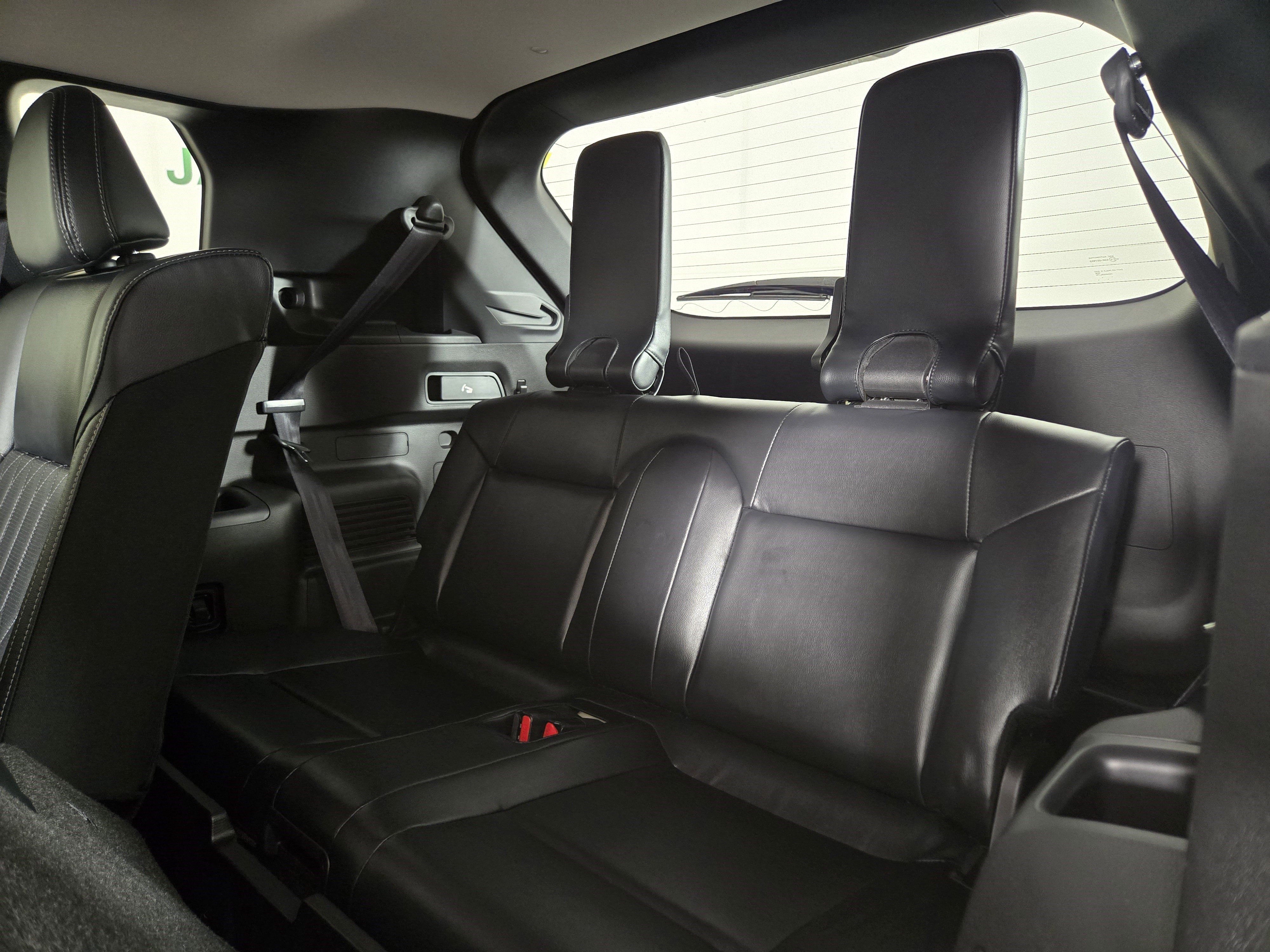 New 2026 Mitsubishi Outlander SEL image 12