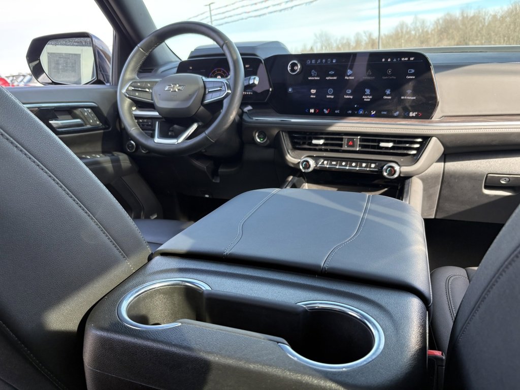 Used 2025 Chevrolet Tahoe Z71 w/ Z71 Off-Road Package image 30