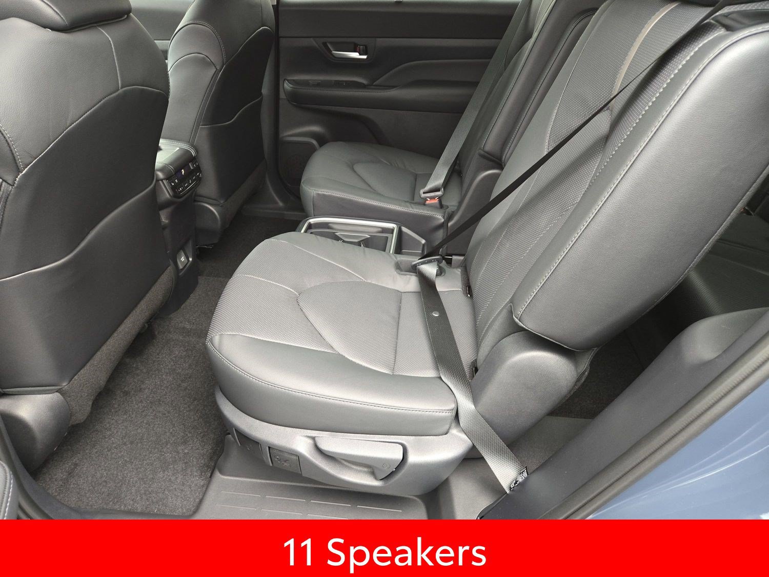 New 2026 Toyota Grand Highlander AWD image 16