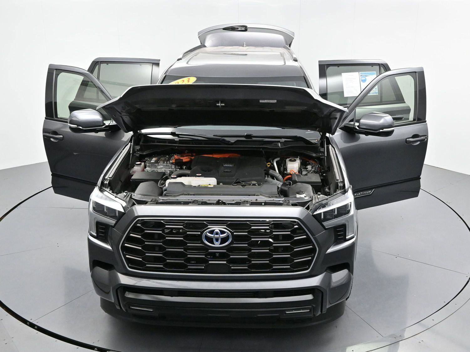 Used 2023 Toyota Sequoia Platinum AWD/4WD image 51