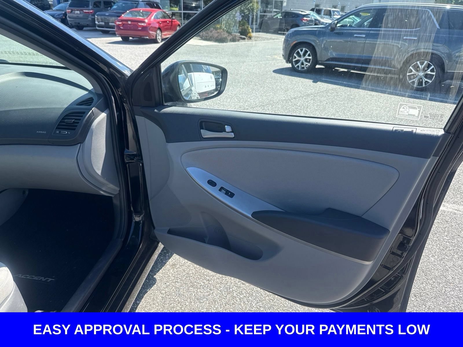 Used 2016 Hyundai Accent SE FWD image 16